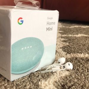 Google Home Mini W/FREE Apple headphones